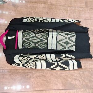NOBO SIZE SMALL 3-5 CARDIGAN BLACK AND CREAM